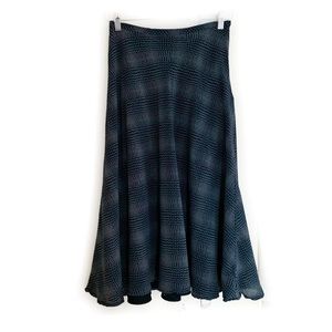 Silk chiffon navy blue plaid skirt 🫐🪁🖌